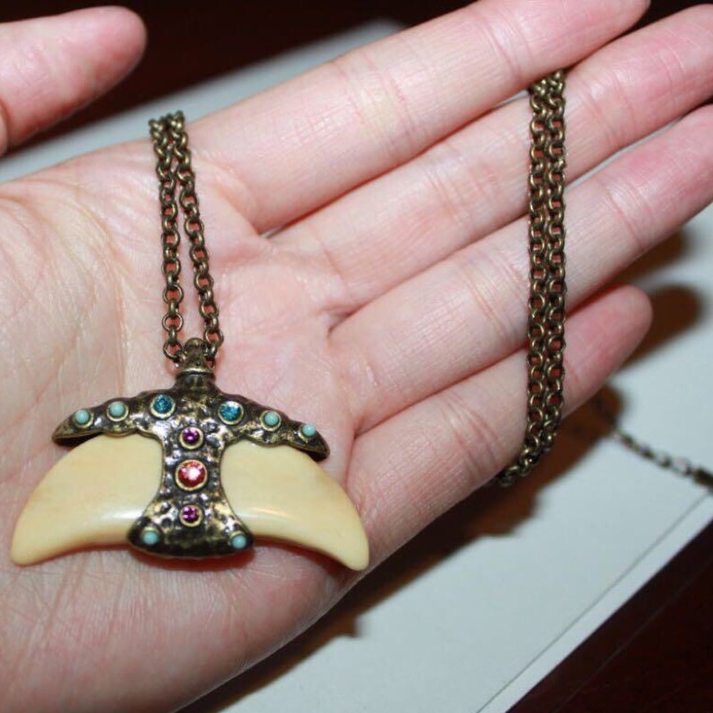 Jewelmint Necklace